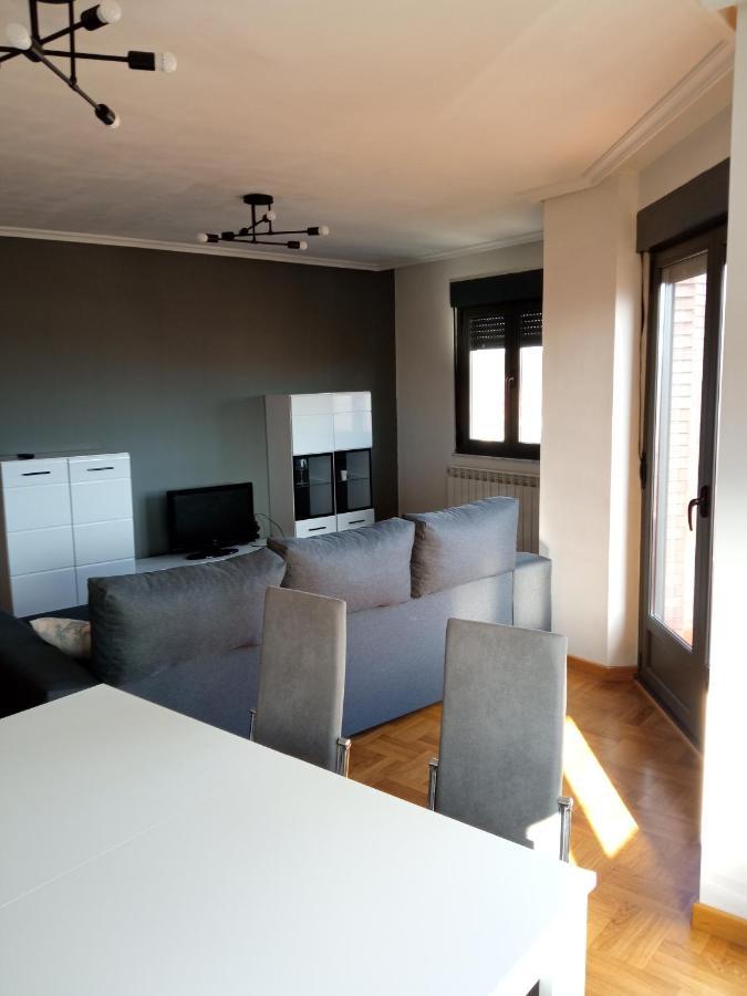 Vut El Negrillo 15 Astorga Exterior foto